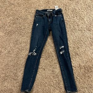 Levi Skinny jeans